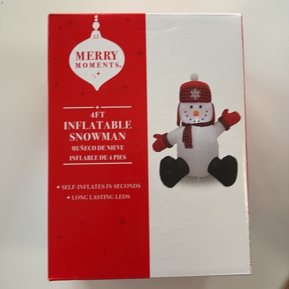 Merry Moments 4 ft inflatable Snowman new - Picture 3 of 5